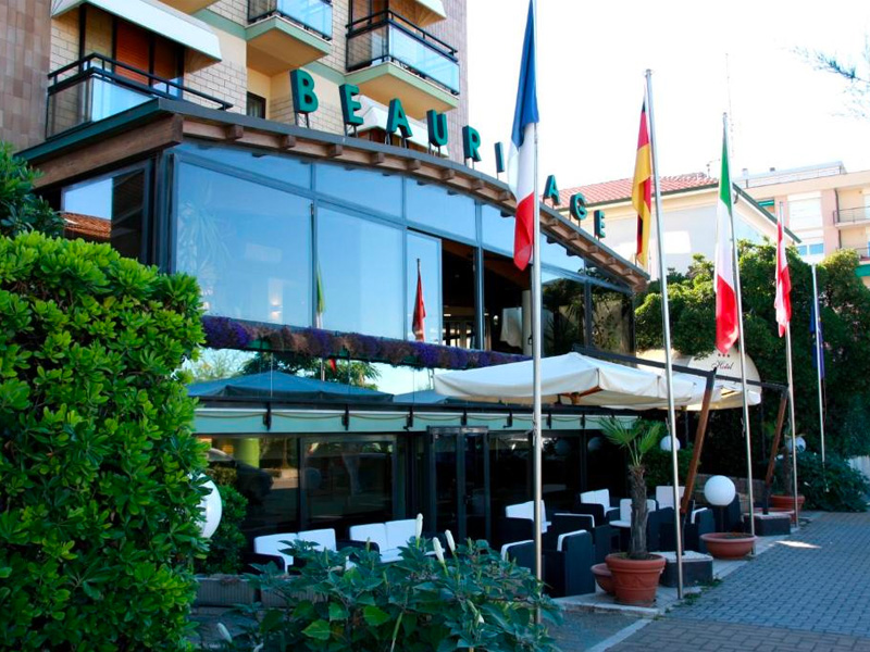 Hotel-Beaurivage-Fano